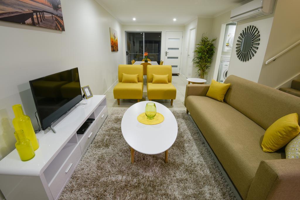 Direct Collective - Breeze On Brightwater Aparthotel 4*