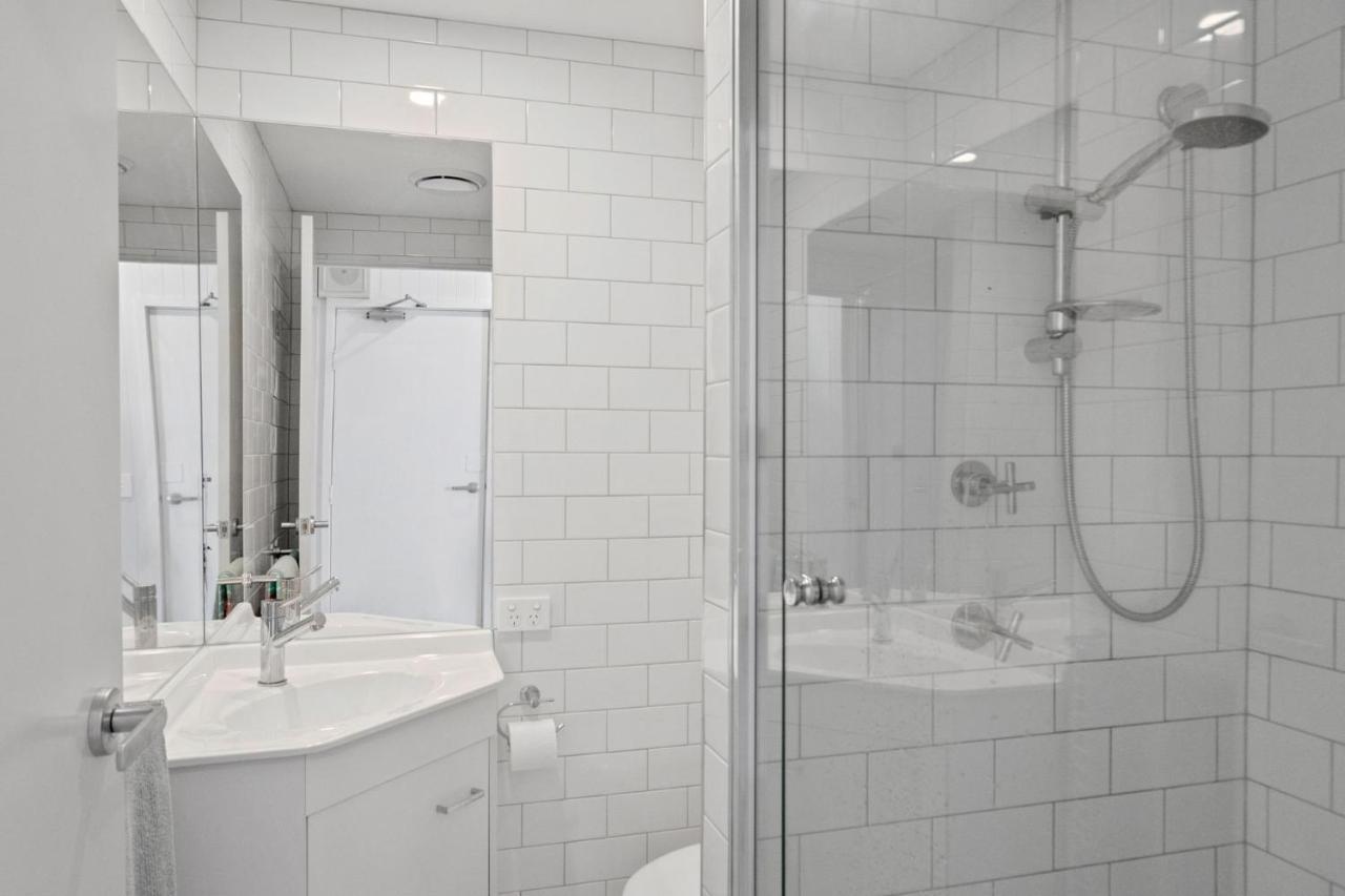 Apartment 8 Parkyn Place 4 Bedroom Penthouse With 360degree Views Wifi *