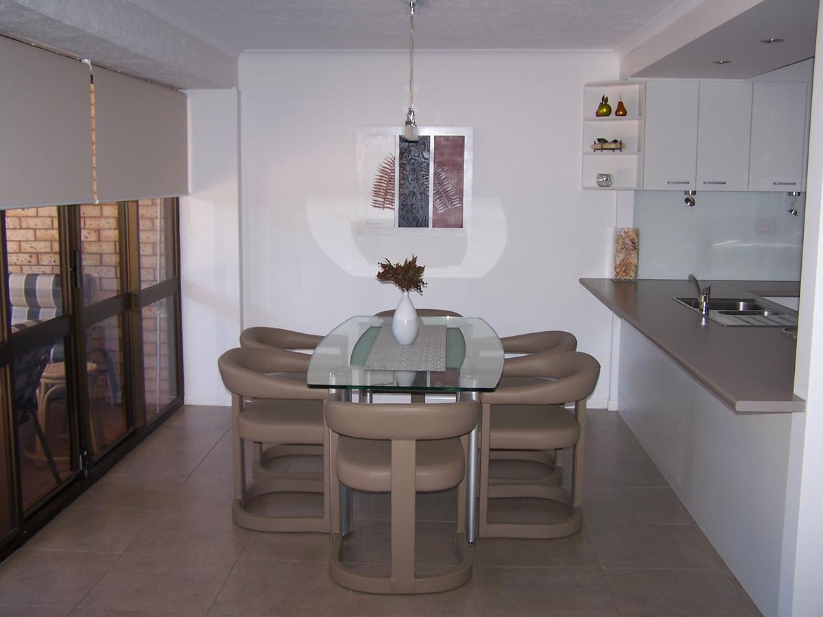 La Mer Holiday Apartments *