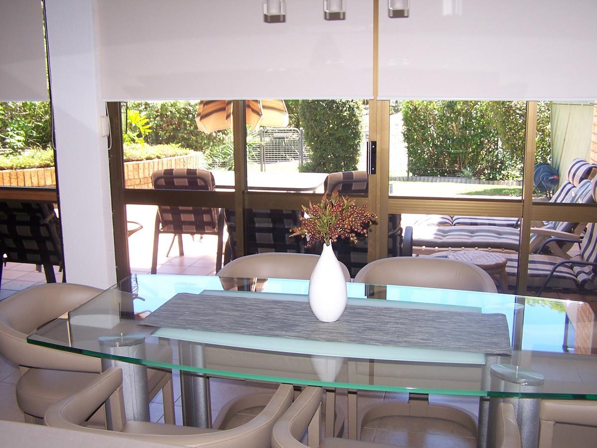 La Mer Holiday Apartments