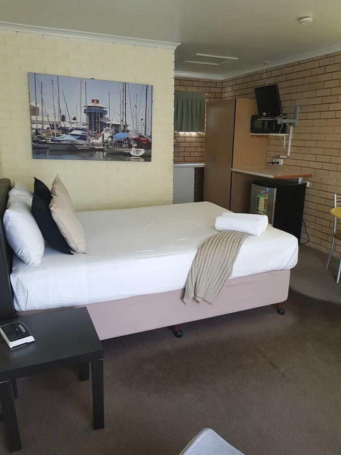 Twin Pines Motel Mooloolaba