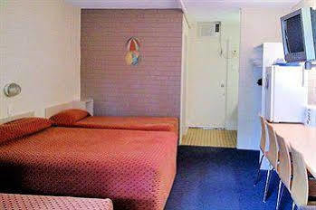 Motel Mooloolaba Motel 3*