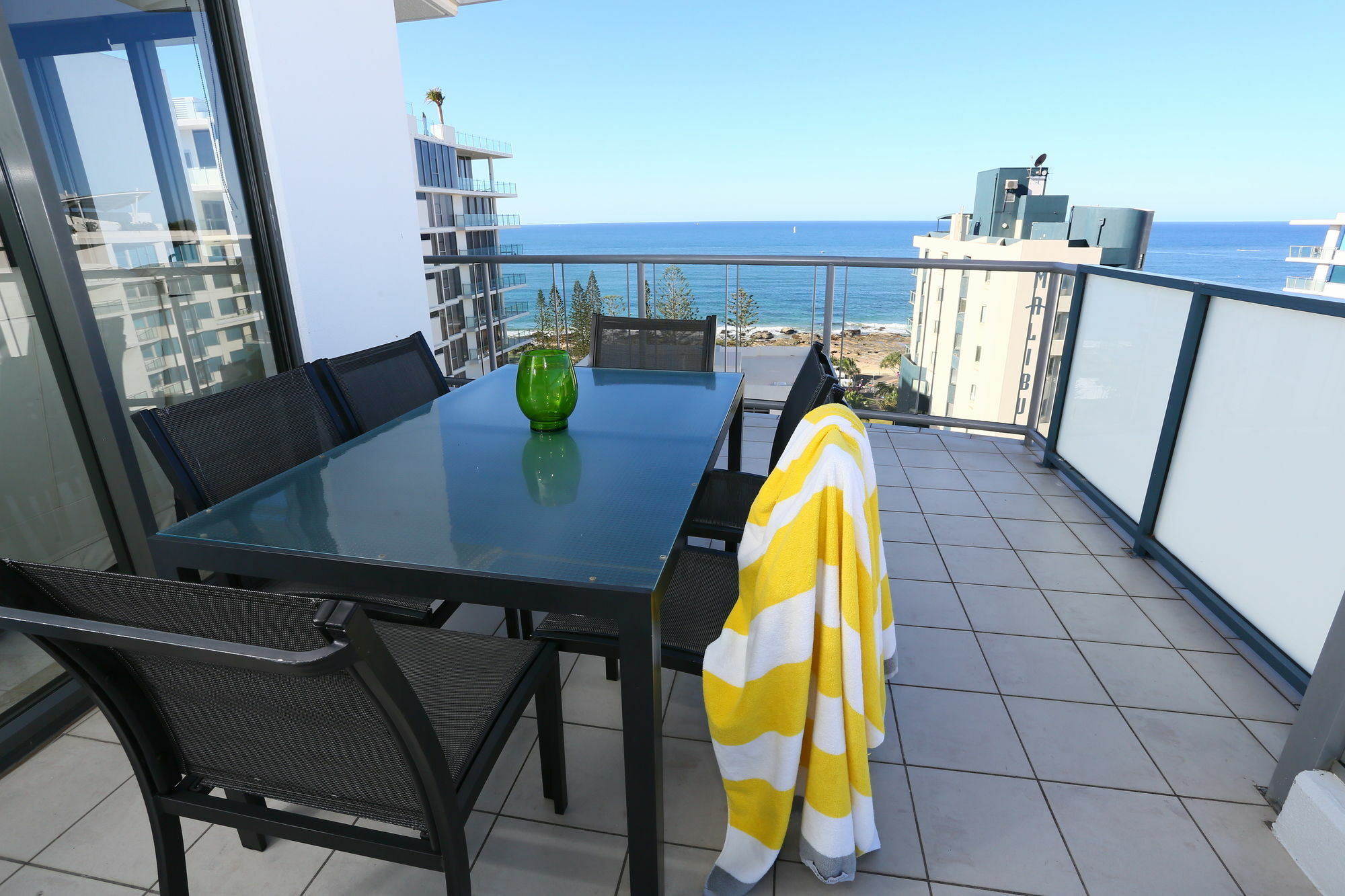 Seamark On First Aparthotel 4*