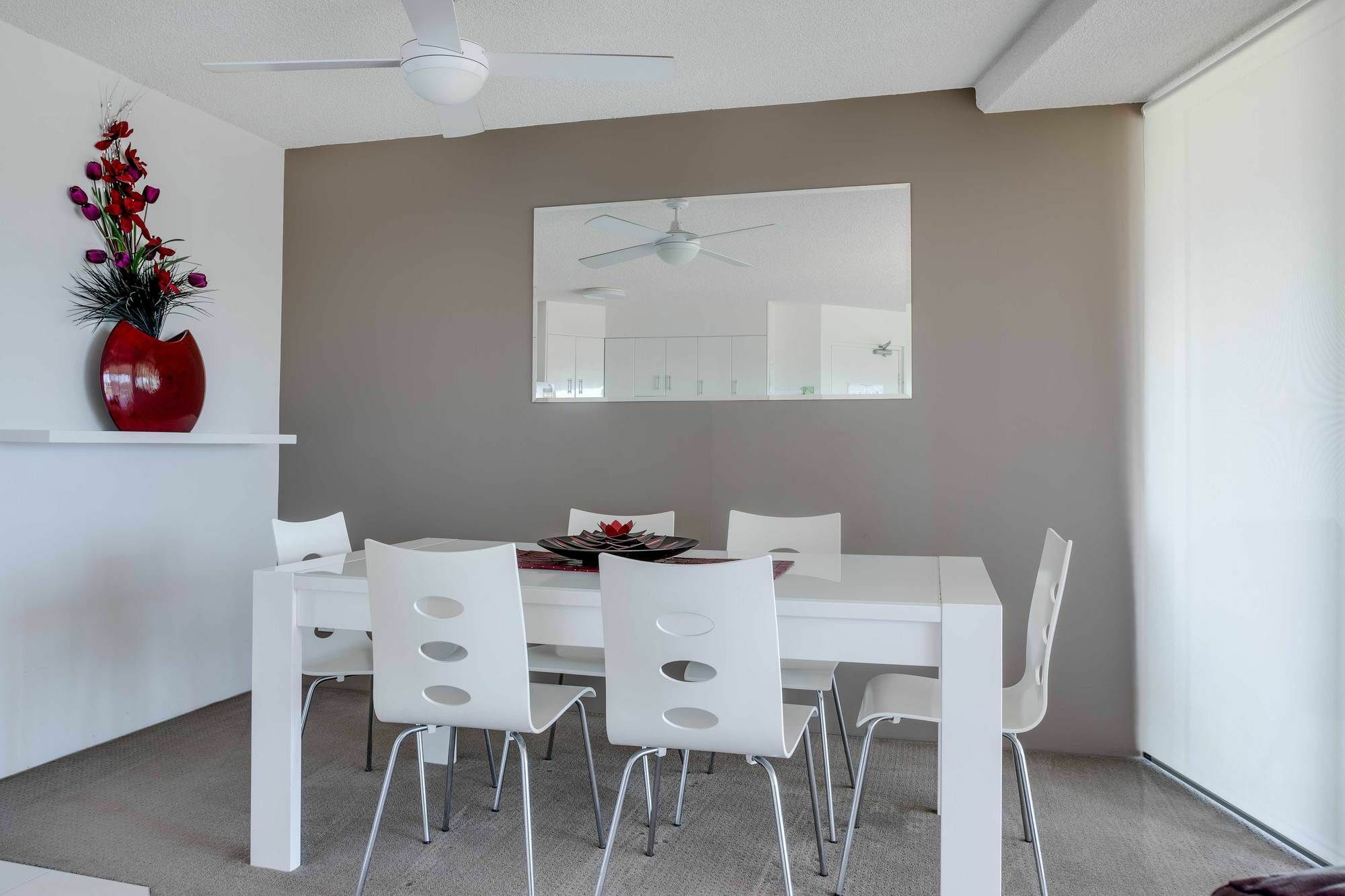 Sailport Aparthotel 4*