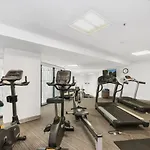 Mooloolaba International 101