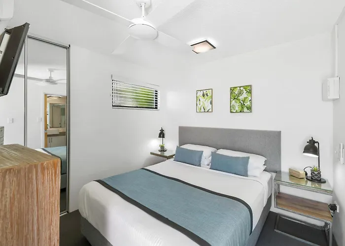 1Br With Private Balcony At Beach Club Resort
