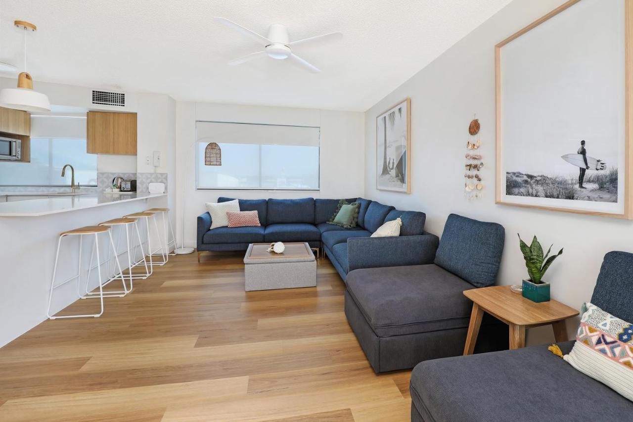 International 101 Apartment *