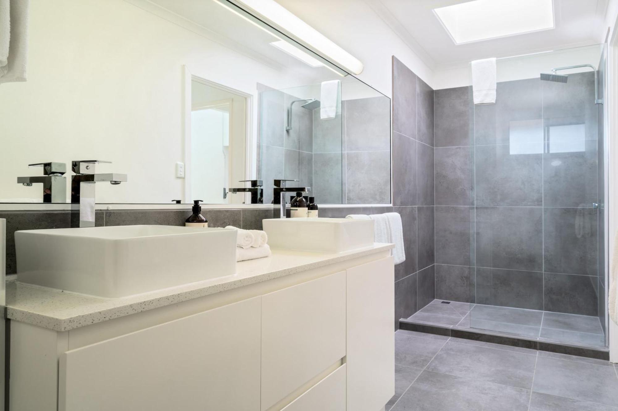 Holiday home Hidden Gem 200m To