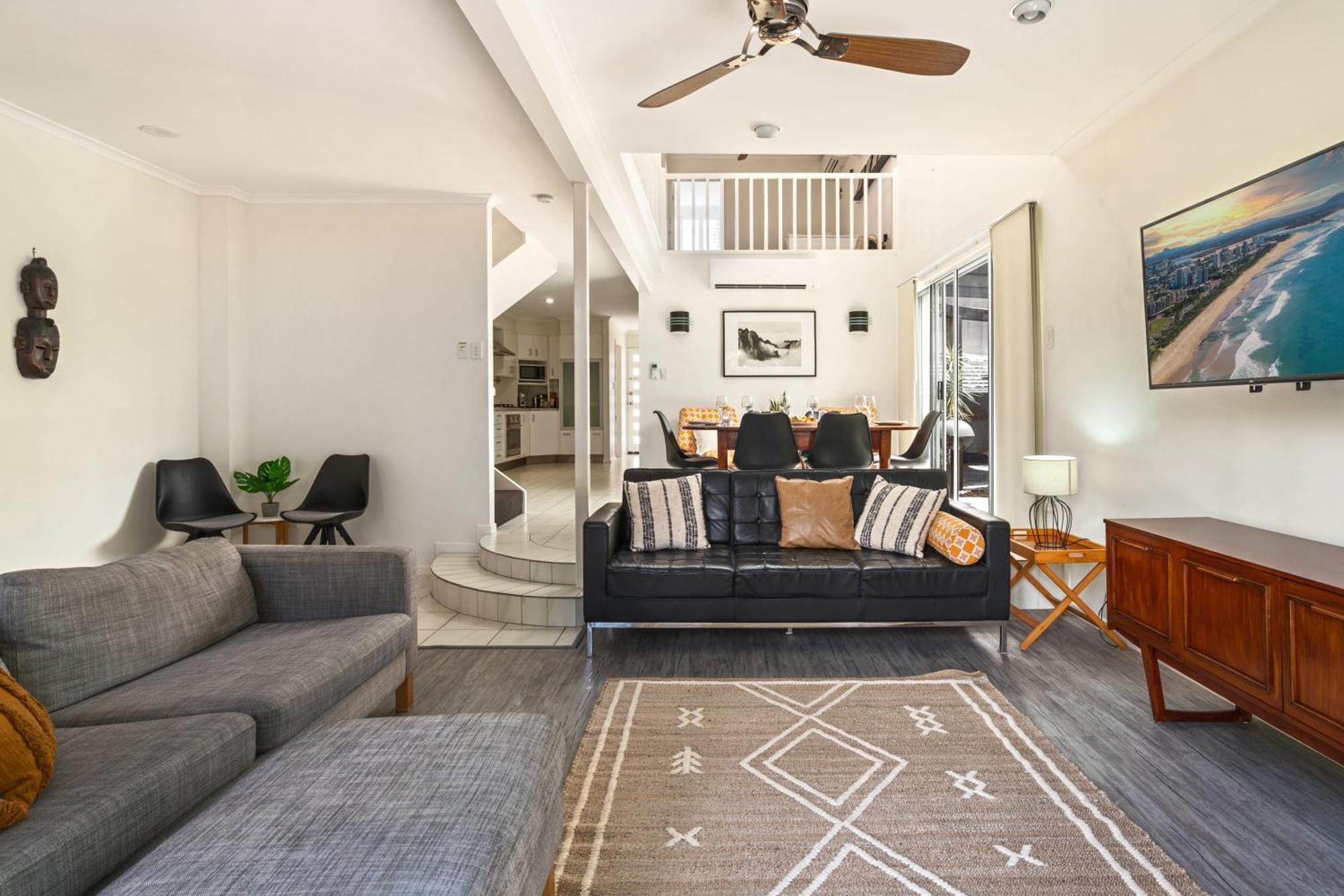 Holiday home Hidden Gem 200m To *