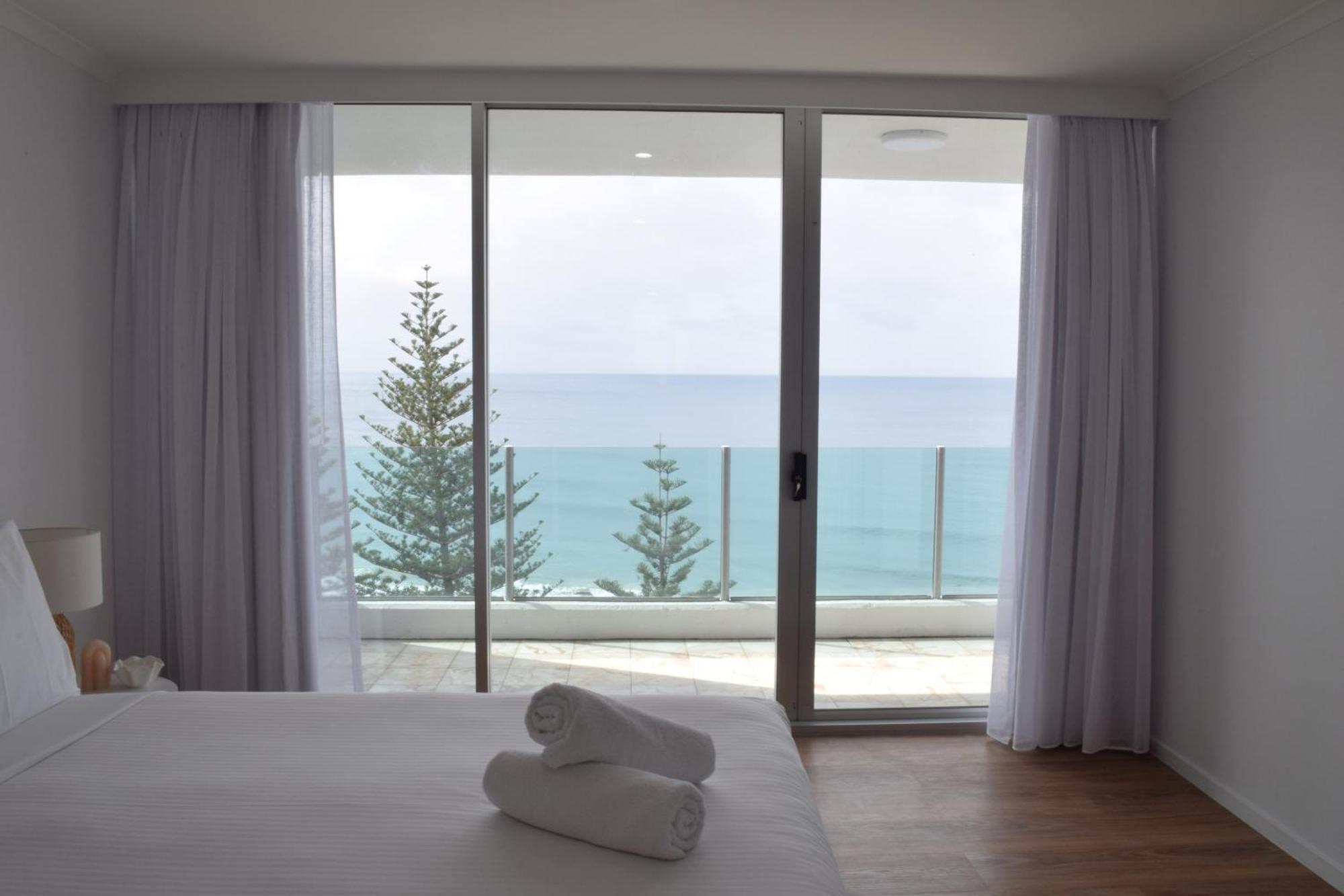Northwind Beachfront Aparthotel
